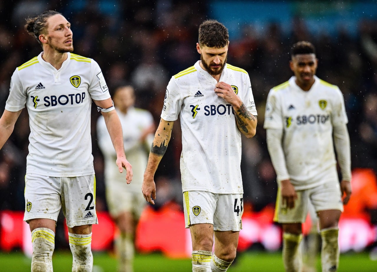 El Leeds de Bielsa se retira derrotado en Ellan Road