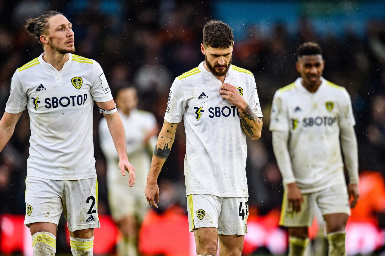 El Leeds de Bielsa se retira derrotado en Ellan Road