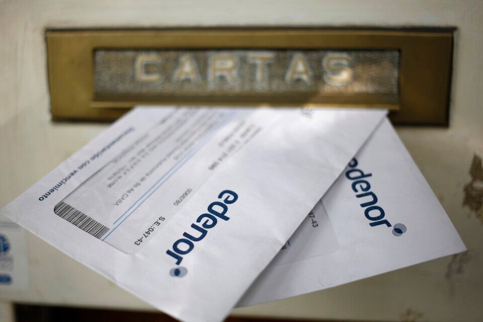 El gobierno ajustó tanto el cargo fijo como el variable. 