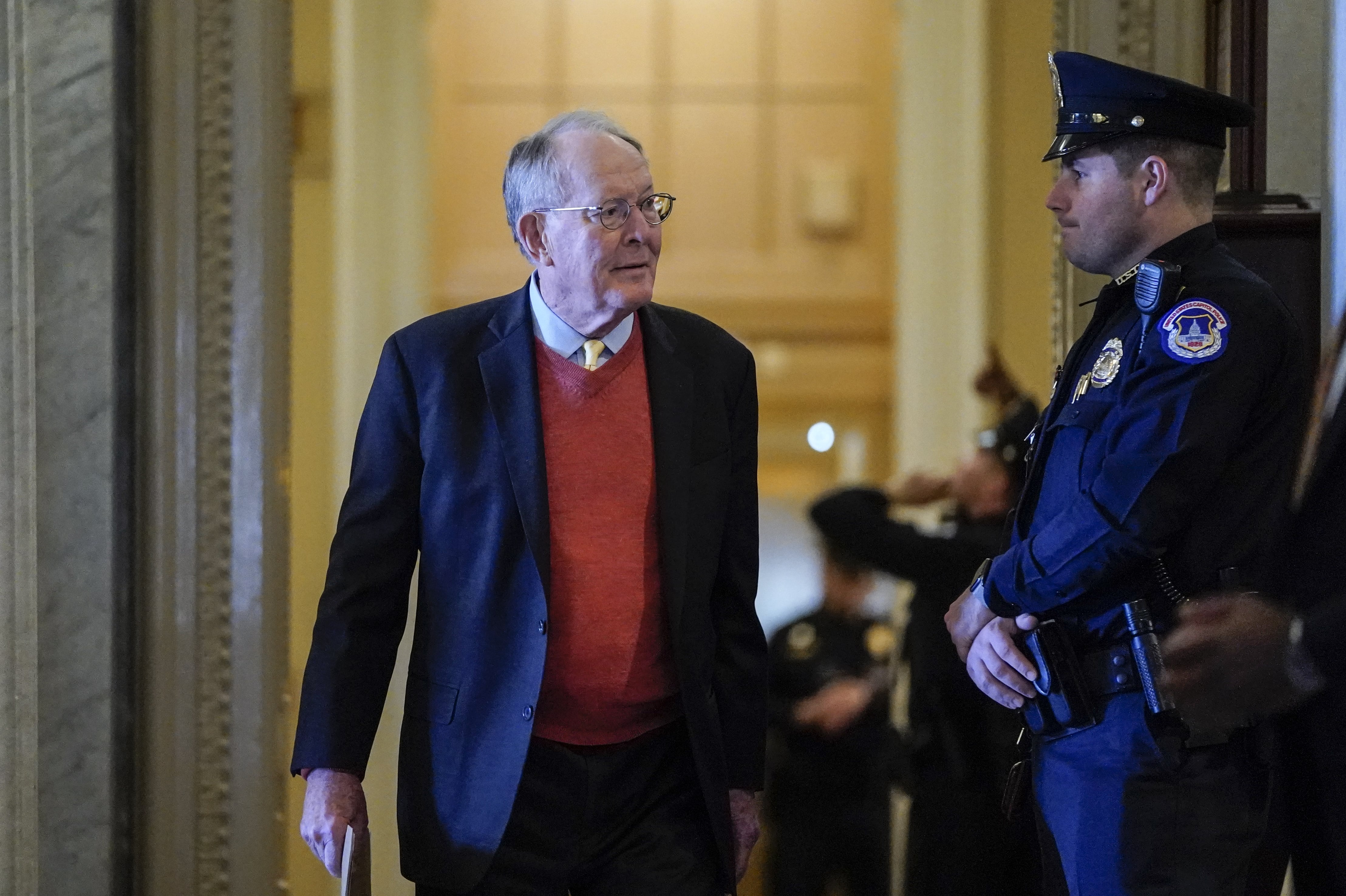 Lamar Alexander, uno de los senadores republicanos que terminó apoyando a Trump.
