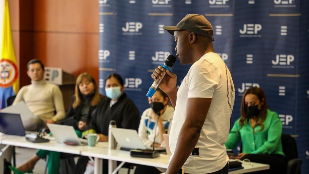 Testimonio de una víctima ante la Jurisdicción Especial para la Paz, este 14 de julio. Foto: Twitter de la JEP