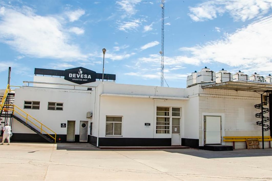 Devesa opera bajo la marca comercial Devesa Azul Natural Beef.