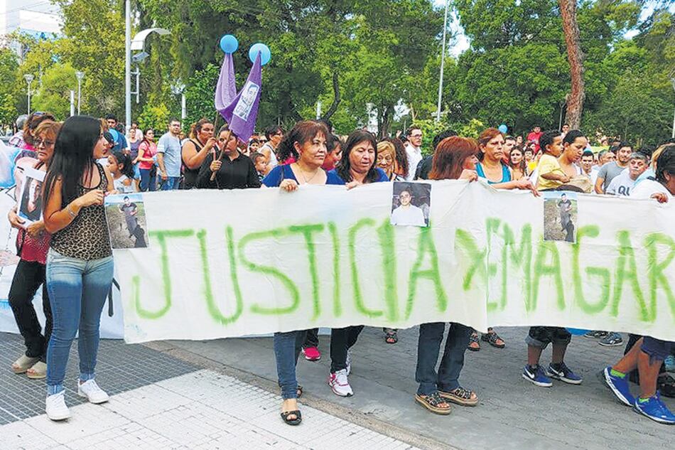 La marcha se realizó en el centro de La Rioja.