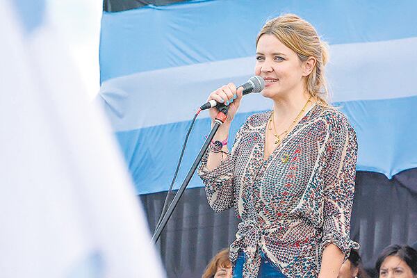 Bailone se había manifestado a favor del aborto. 