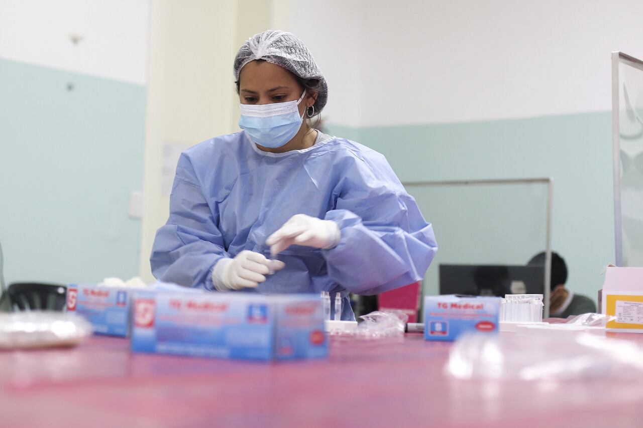 Ómicron: Aún se están estudiando sus síntomas