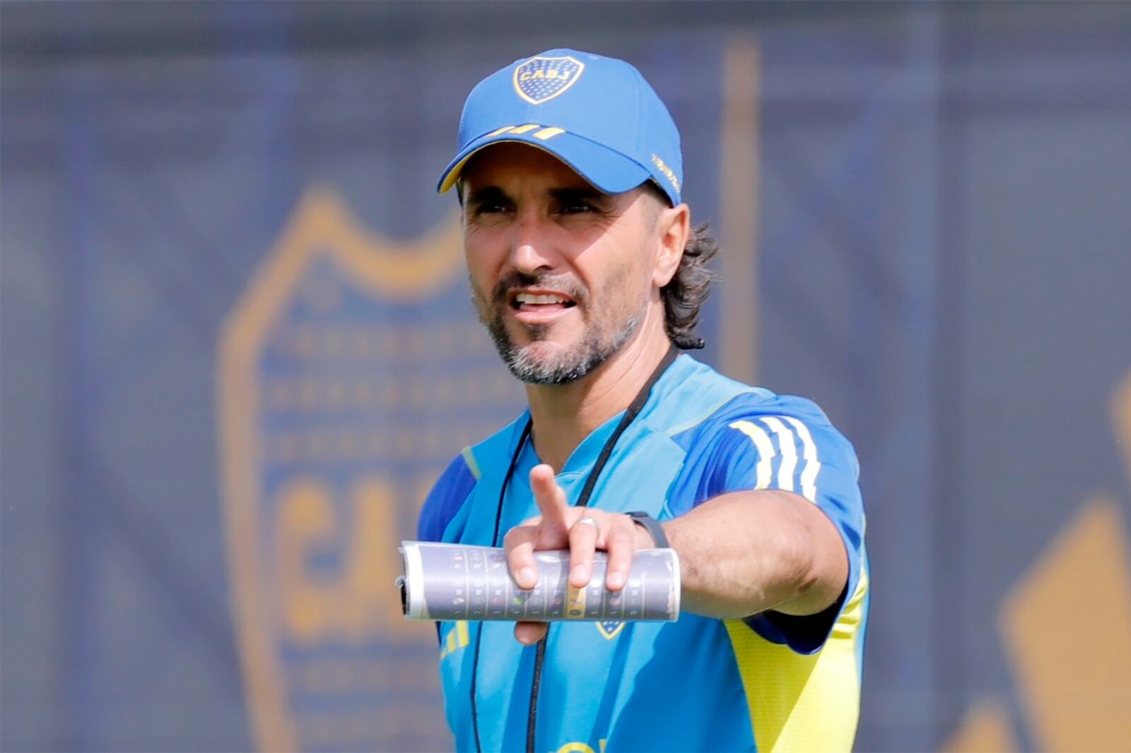 Diego Martínez da indicaciones en la práctica