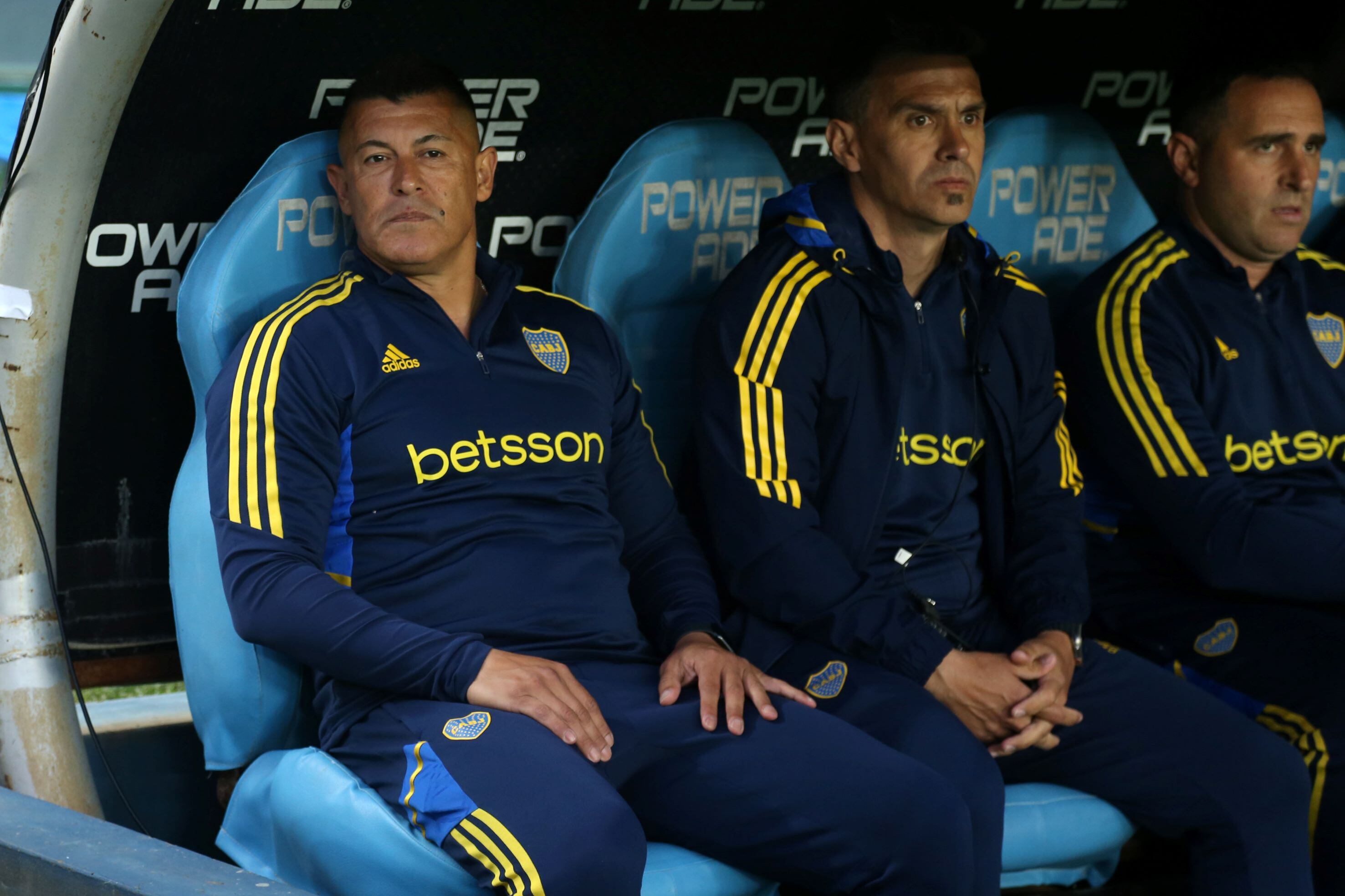 Almirón quedó conforme con el rendimiento de sus jugadores