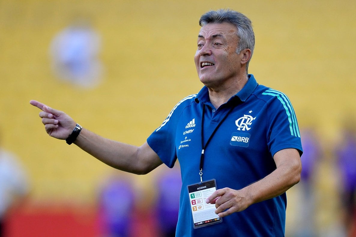 Domenec Torrent no soportó dos goleadas consecutivas.