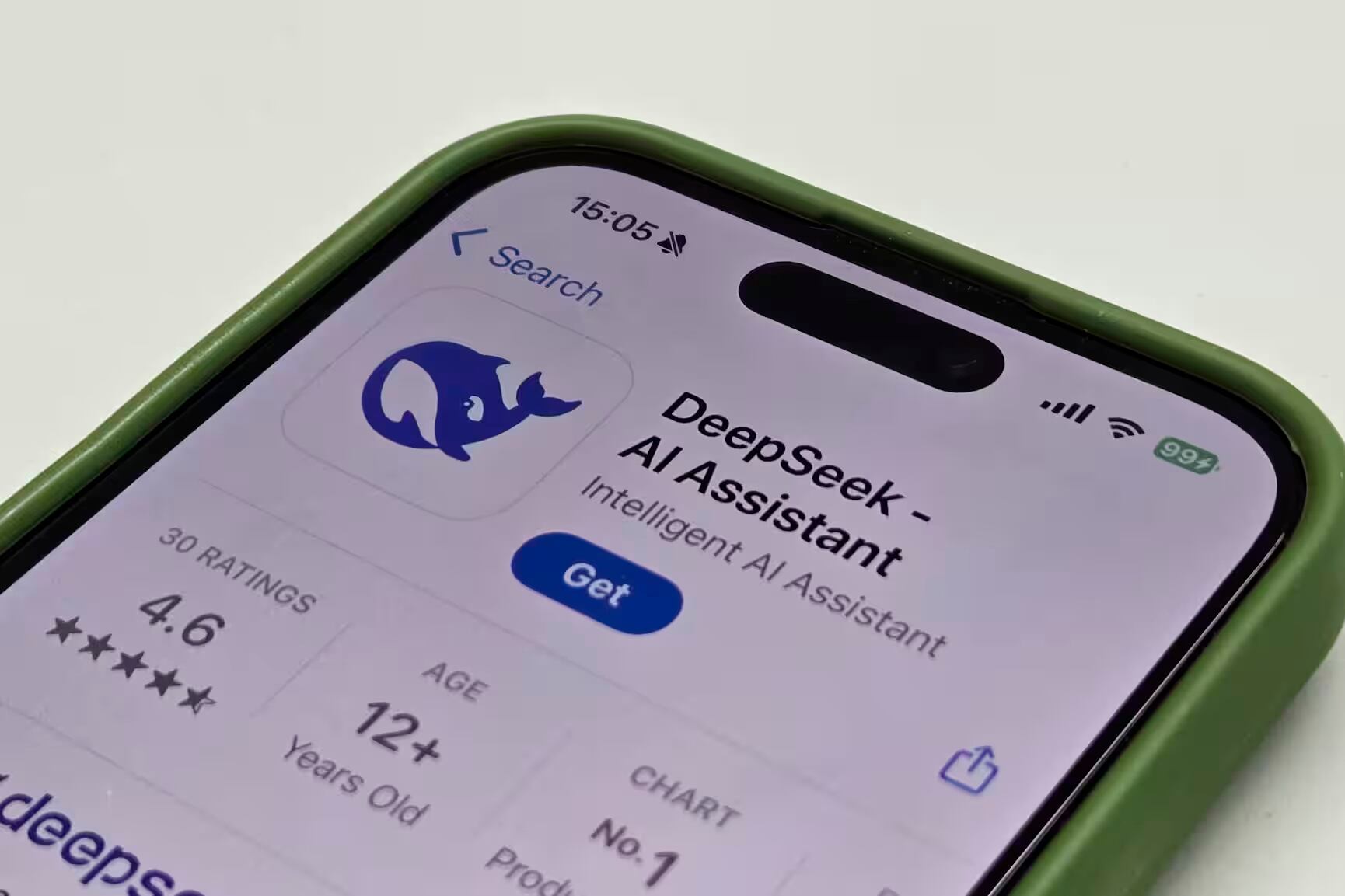 DeepSeek compite con sus pares de Occidente en los chats de inteligencia artificial.