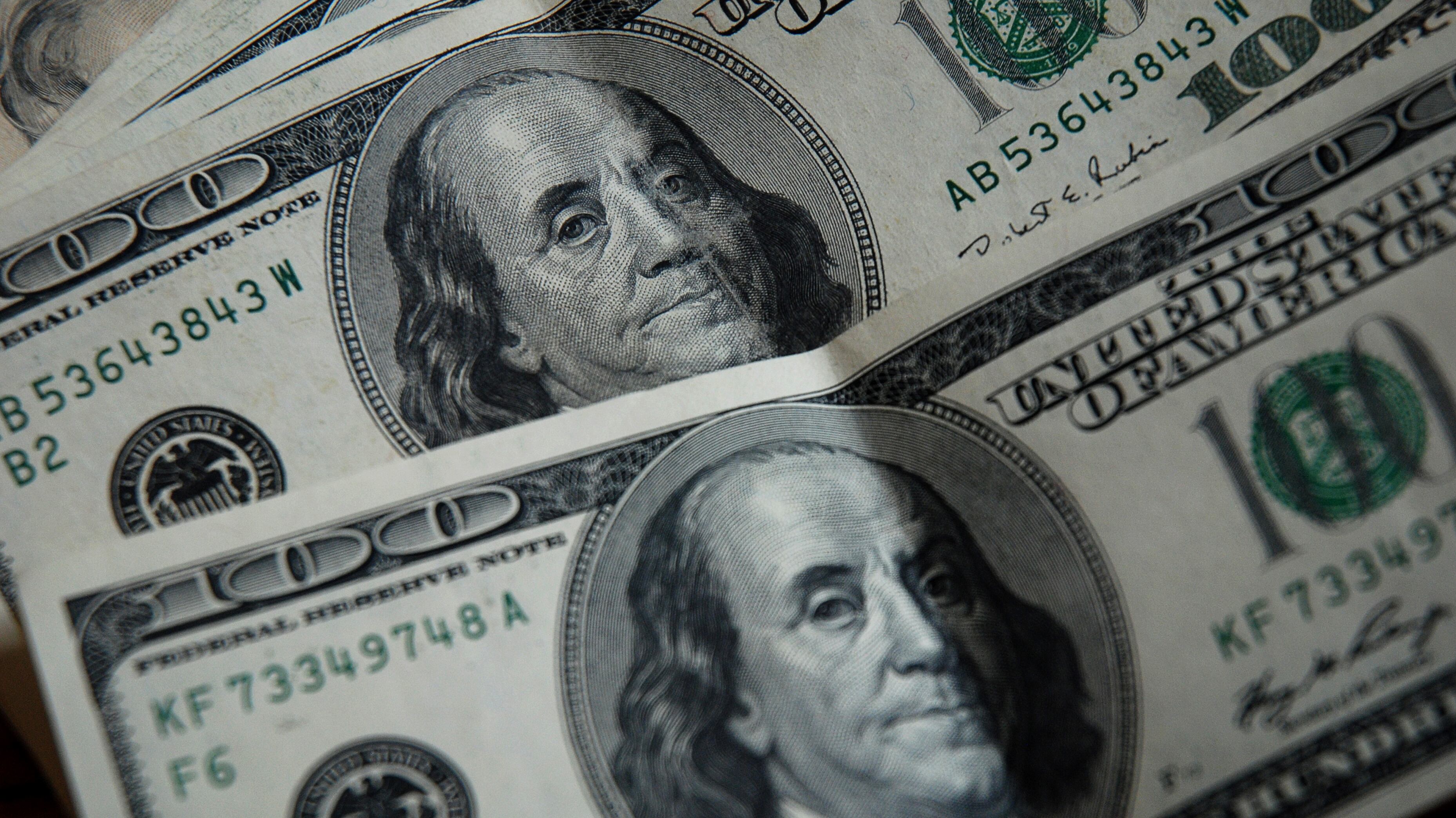 El monto actual de la deuda es una carga inmensa sobre la economía argentina.