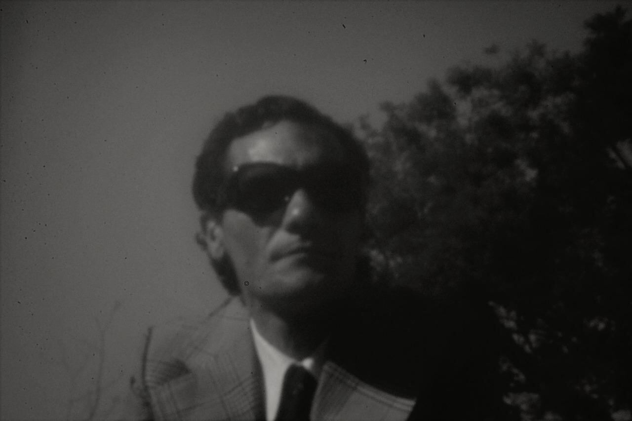 El actor Martín Bermello encarna a Pasolini. 