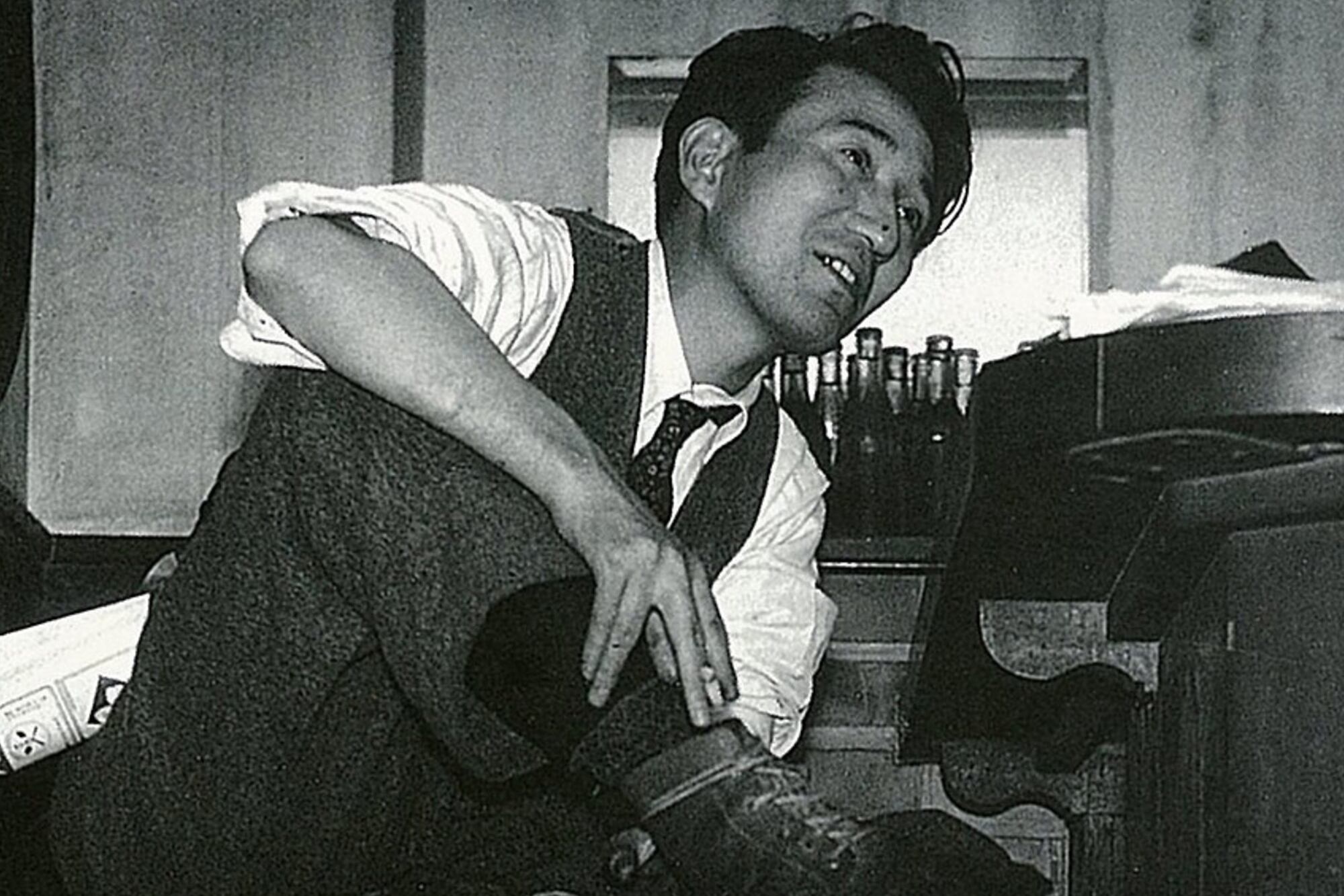 Osamu Dazai se suicidó en 1948 a los 38 años.