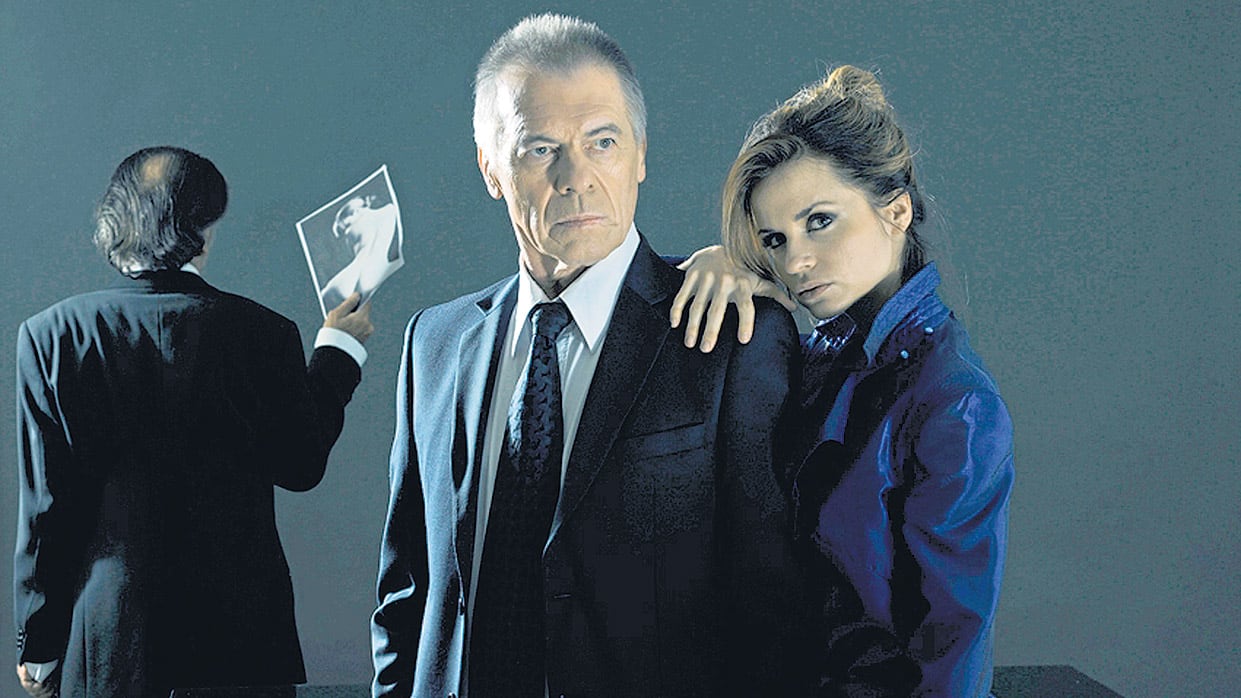 Doble o nada, con Miguel Angel Solá y Paula Cancio.