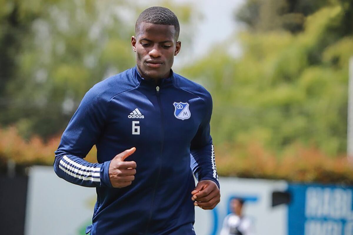 El colombiano Andrés Román.