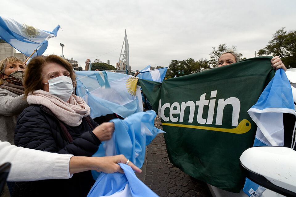 Banderas argentinas y de Vicentin estuvieron mezcladas