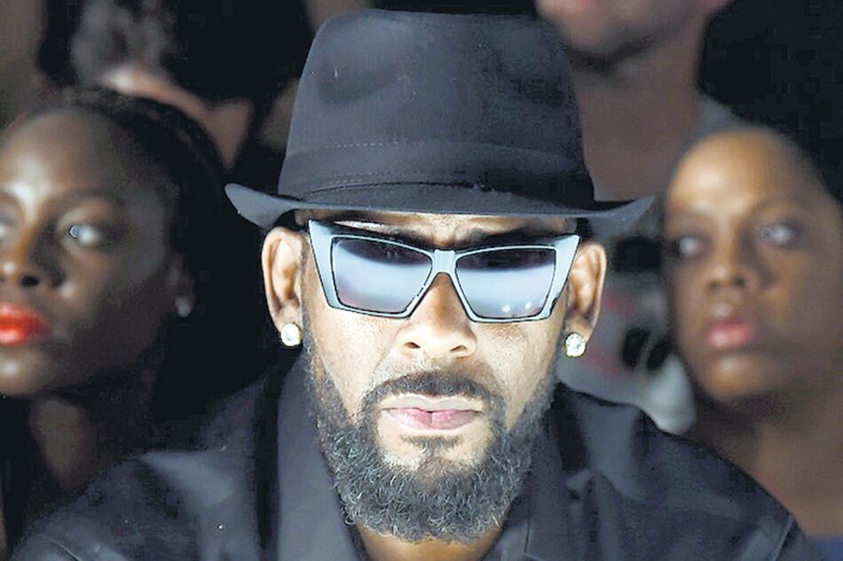 Tras la difusión del documental, la hija de R. Kelly lo calificó de “monstruo”.