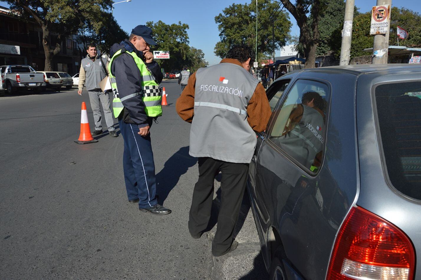 Controles de pago de Impuesto Automotor.