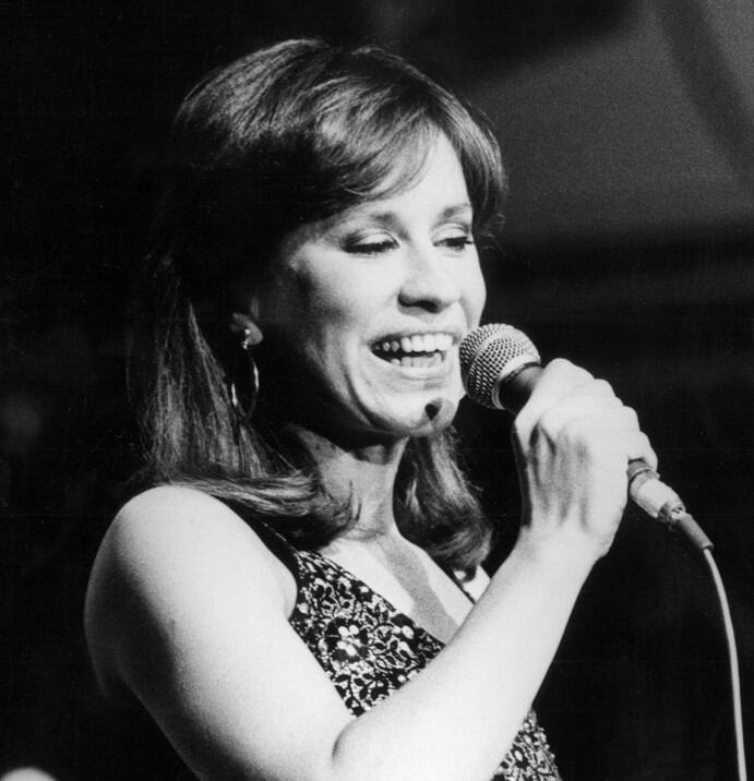 La cantante brasileña murió a los 83 años. 