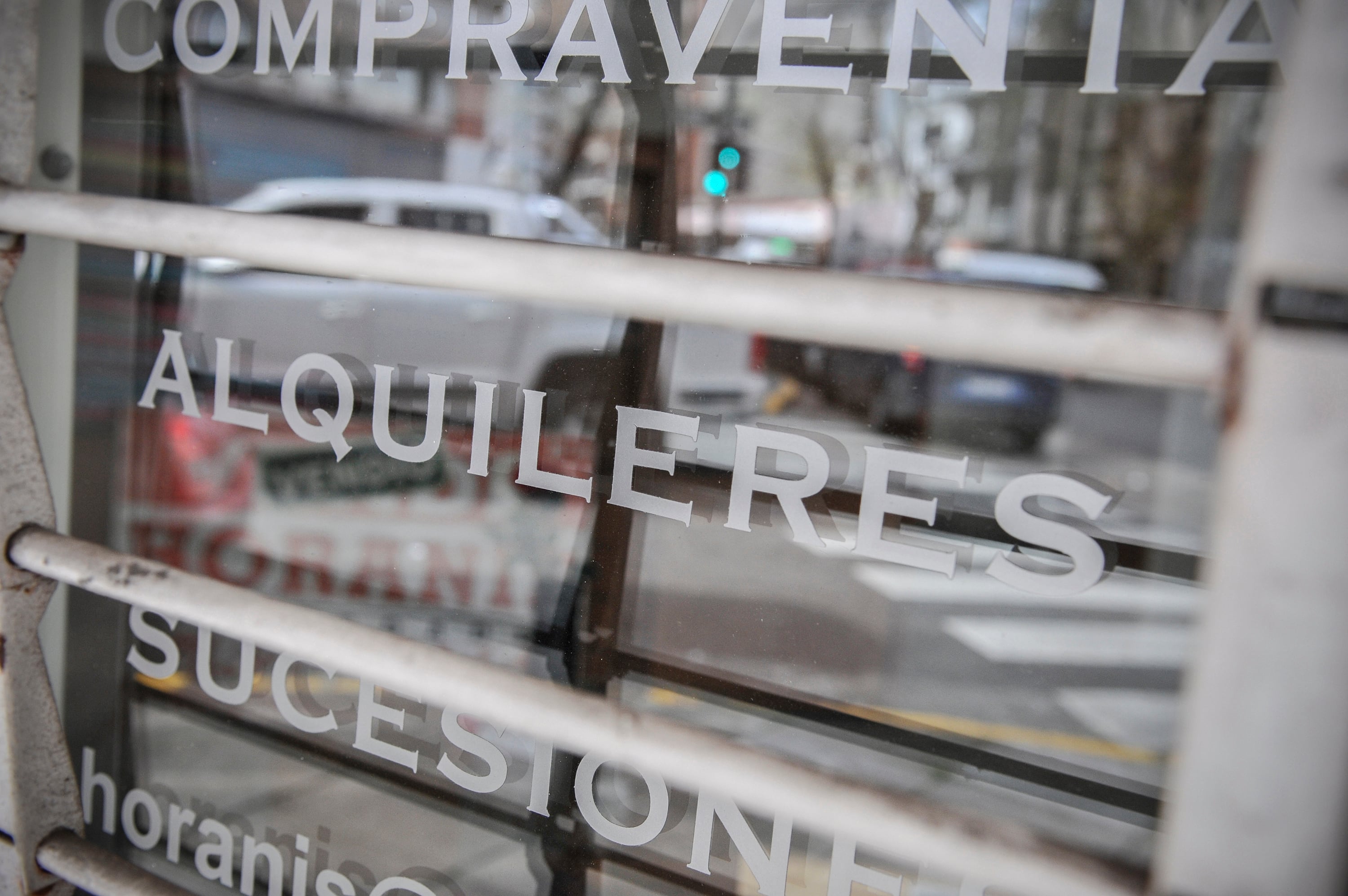 El mercado bonaerense está paralizado desde el triunfo del libertario. 