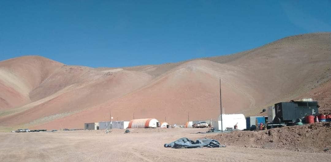 Proyecto minero Cerro Delta de la empresa China Hanaq, ubicado al lado del Cráter Corona del Inca.