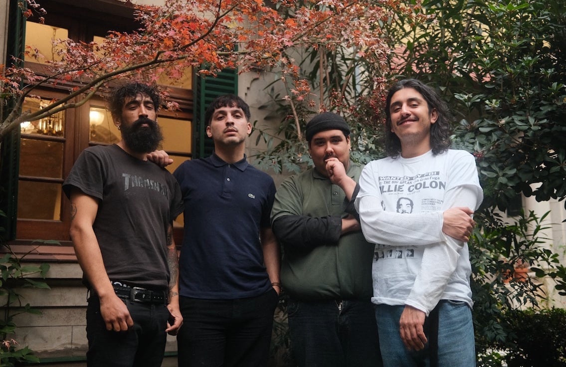 El cuarteto emocore Cursi No Muere, fotografiado por Pasha Shumilov