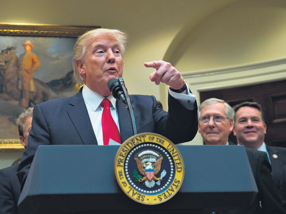 Trump quiere una revisión a fondo de las agencias de inteligencia estadounidenses.