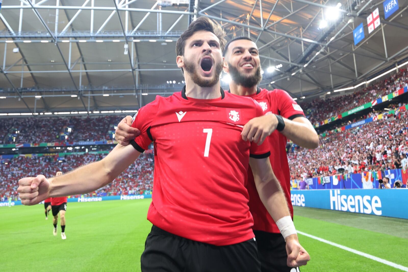 Kvaratskhelia, el "Maradona del cáucaso".