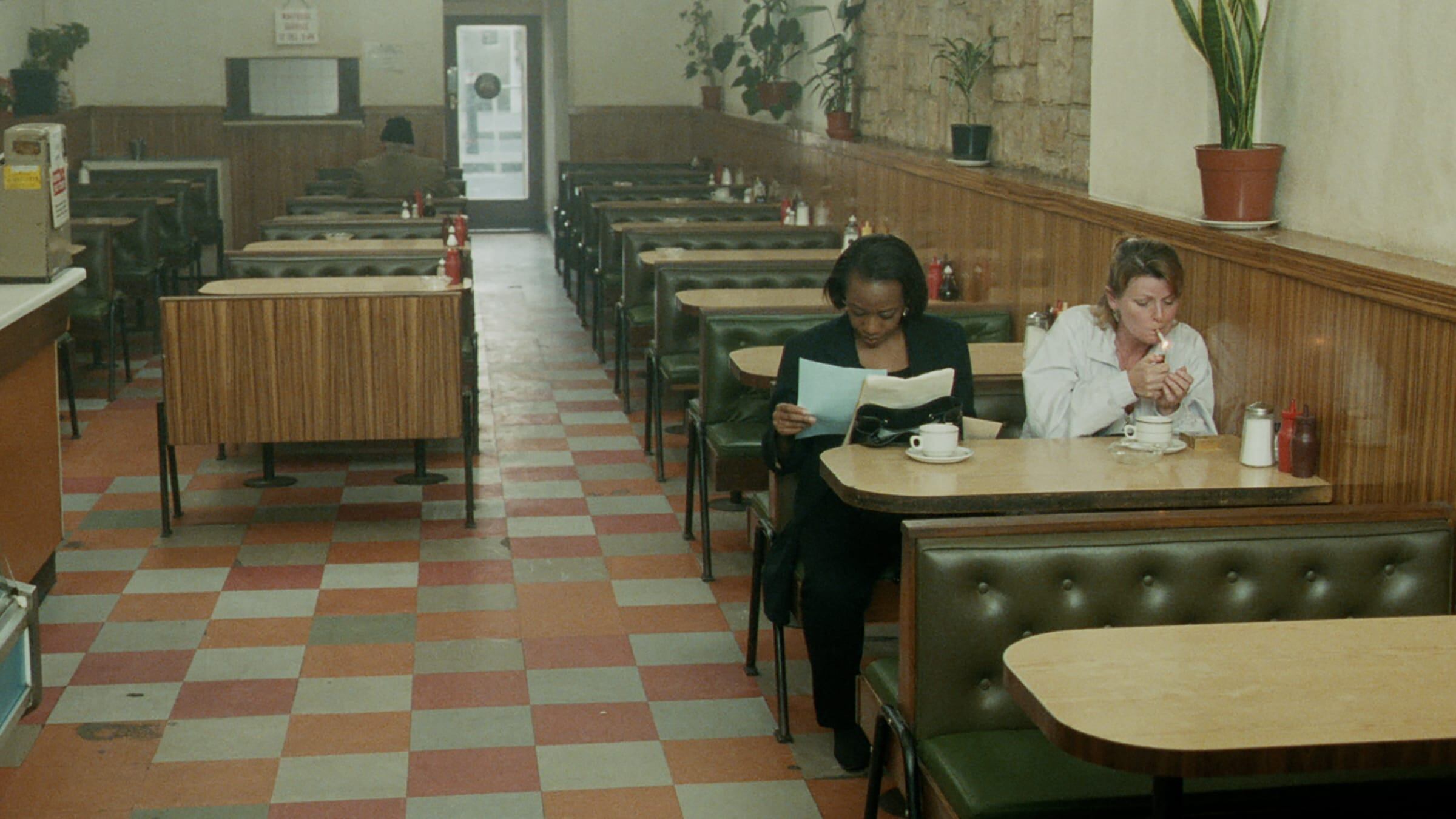 Secretos y mentiras, de Mike Leigh