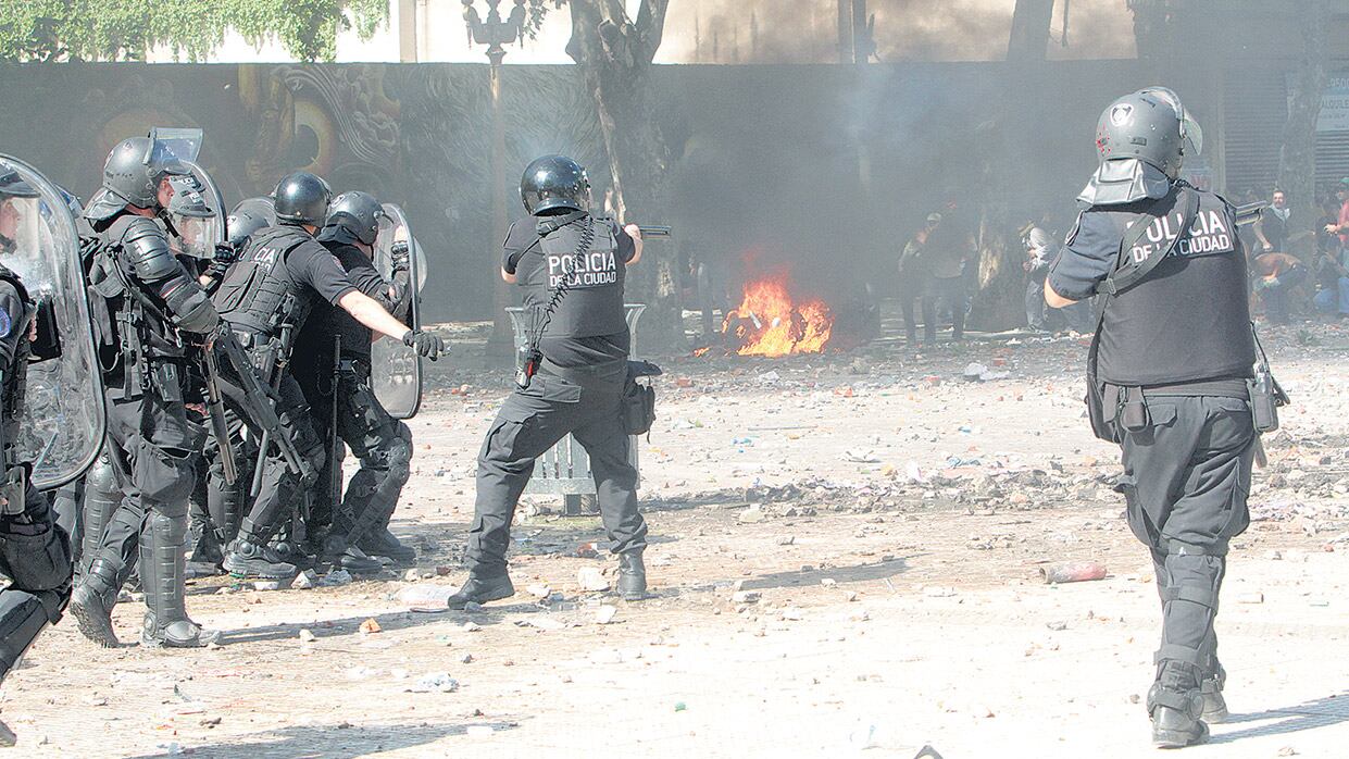 El juez Sergio Torres está investigando a los manifestantes y también los abusos de las fuerza de seguridad.