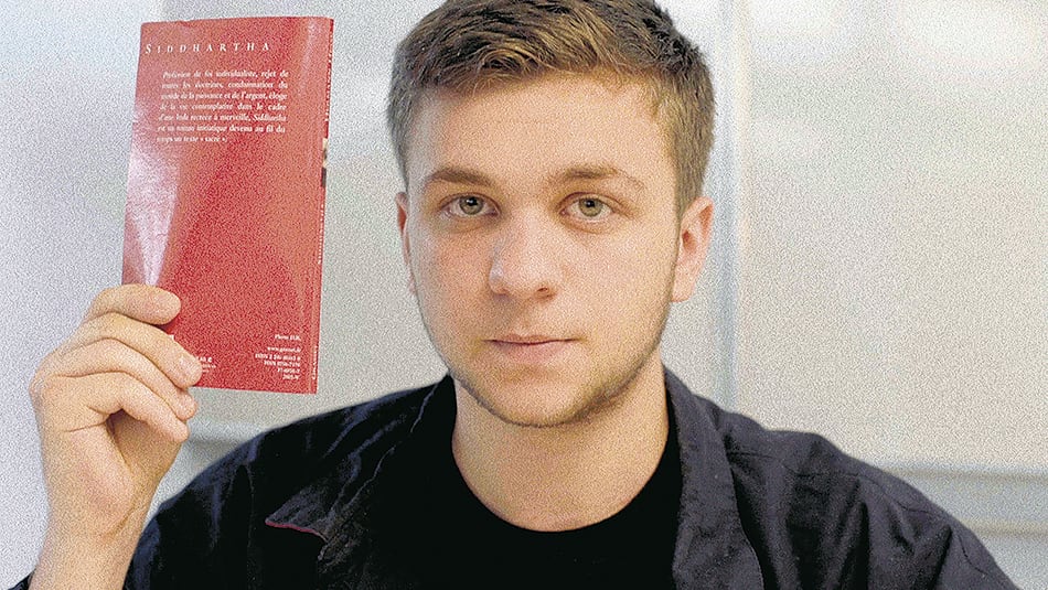 Una escena de Nuestras derrotas, de Jean-Gabriel Périot, que cita La chinoise, de Jean-Luc Godard.