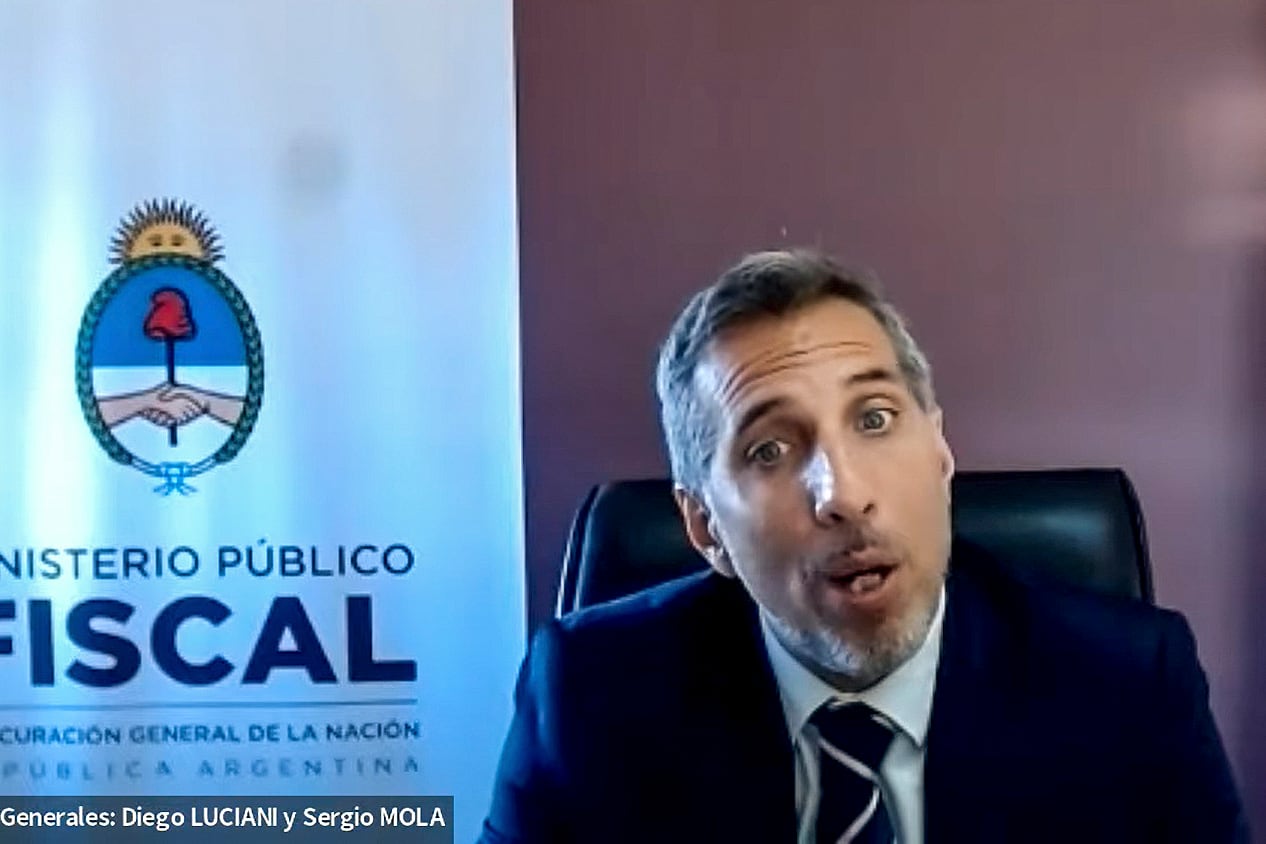 Fiscal Diego Luciano, muy "enojado" pero poco convincente.