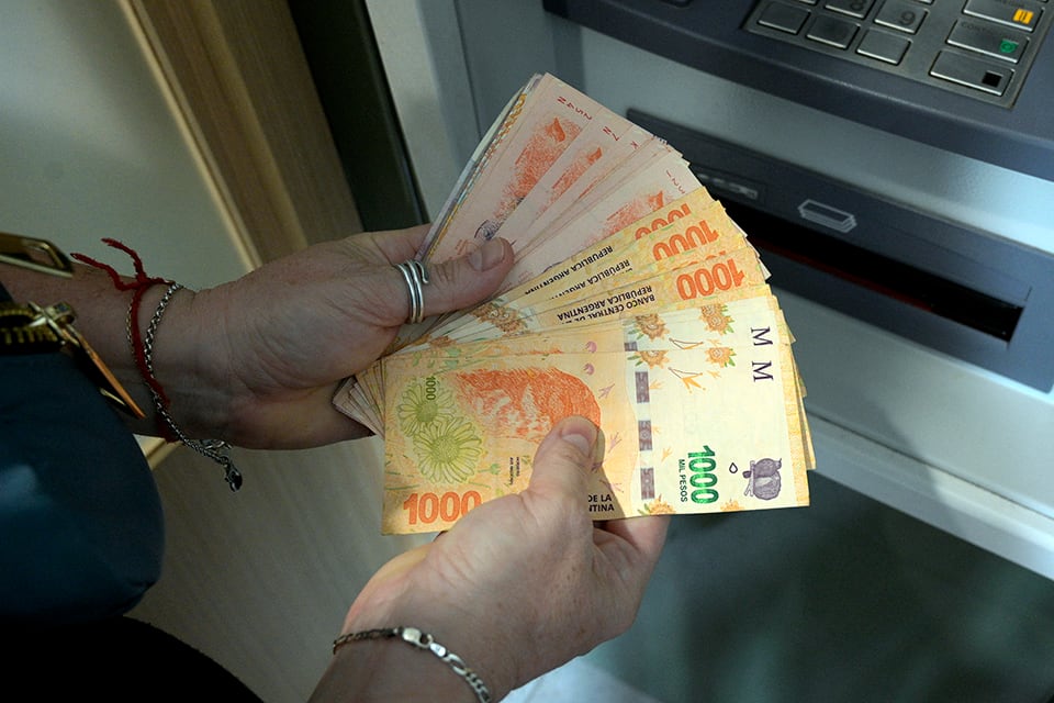 Los salarios registrados anotaron un alza del 2,2%.