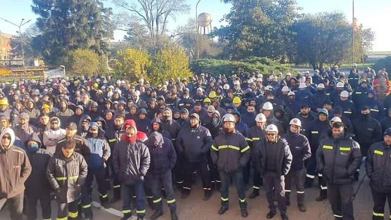 Trabajadores de planta y tercerizados lucharon juntos.