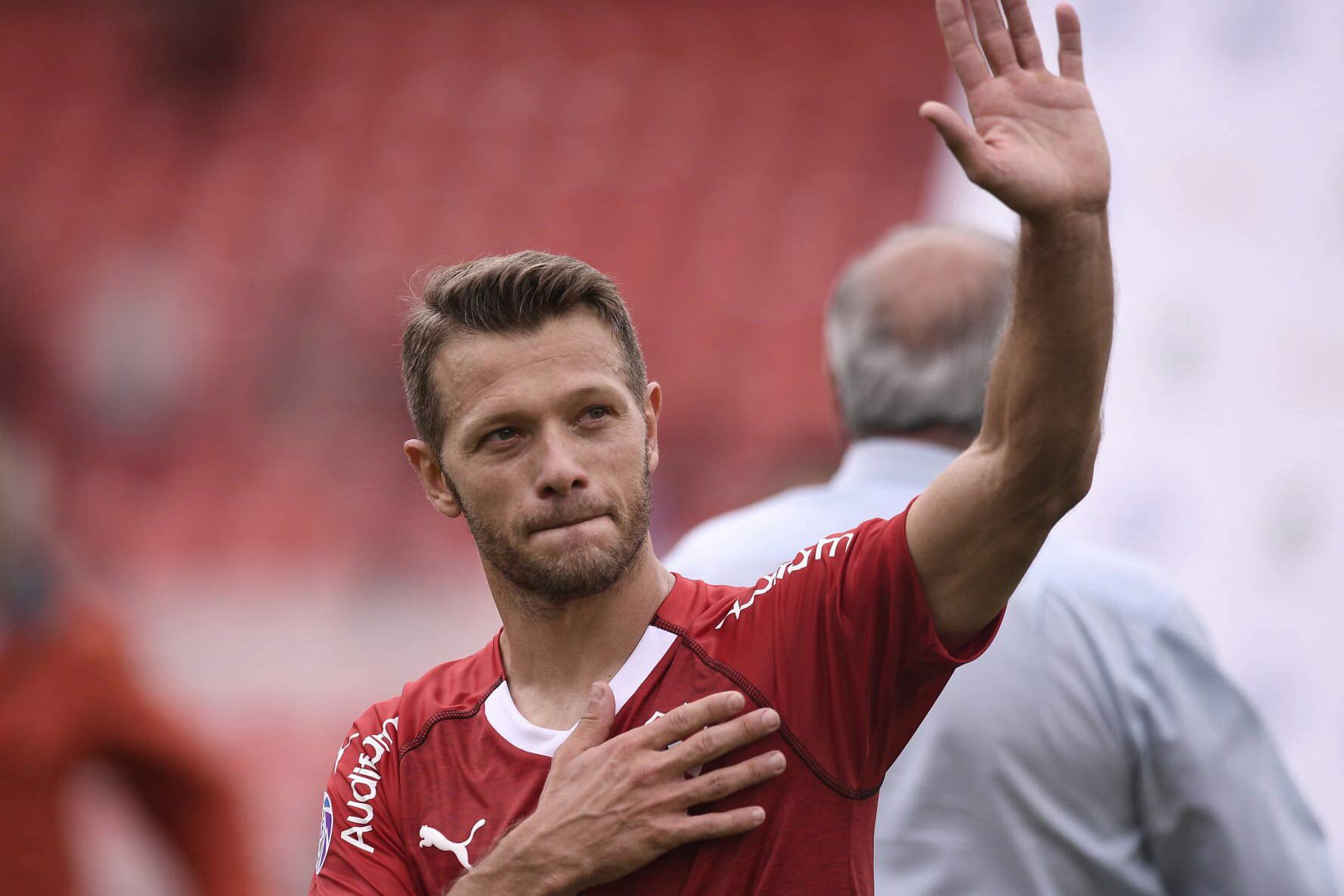 Domingo se despidió de Independiente. 