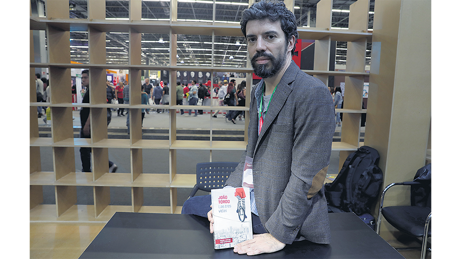 Tordo, que participó de la última feria de Guadalajara, trabaja también como traductor, guionista de cine y tv.
