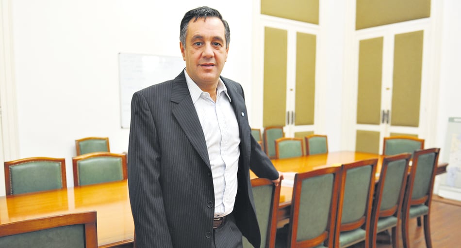 Finocchiaro piloteó el diálogo con los docentes mientras los demonizaban.