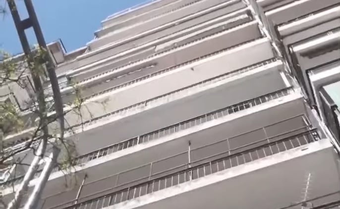 Se incendió un departamento de un edificio en Belgrano: una bebé y dos personas más fueron trasladadas a hospitales