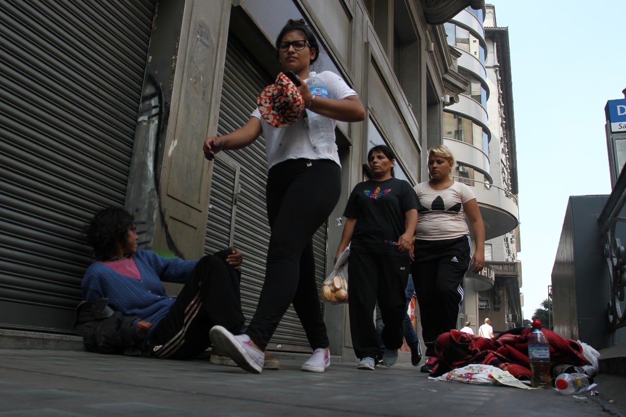 La desigualdad medida con el coeficiente Gini también creció. 
