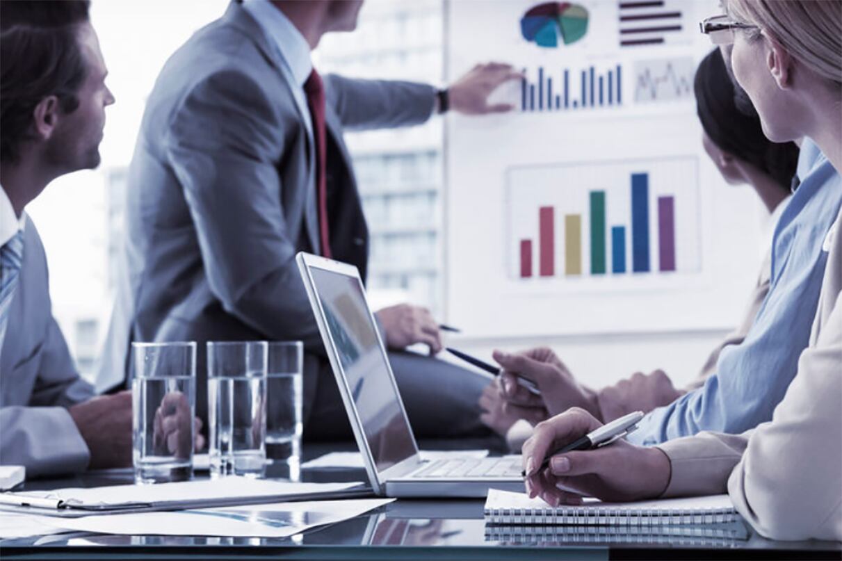 Los directores ejecutivos (CEO) de grandes empresas tienen los mejores salarios