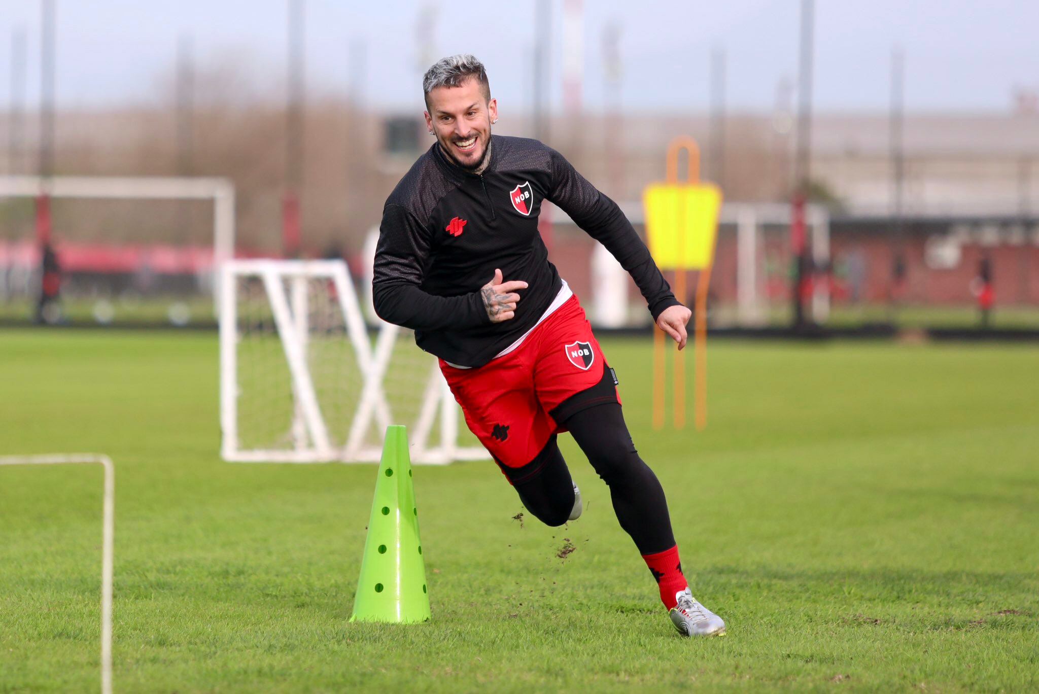 Benedetto jugó nueve partidos para el club y no covkrtió goles.