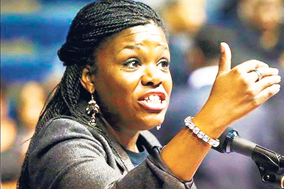 Cori Bush empezó a consolidar su trayectoria después de la represión a la comunidad de Ferguson.