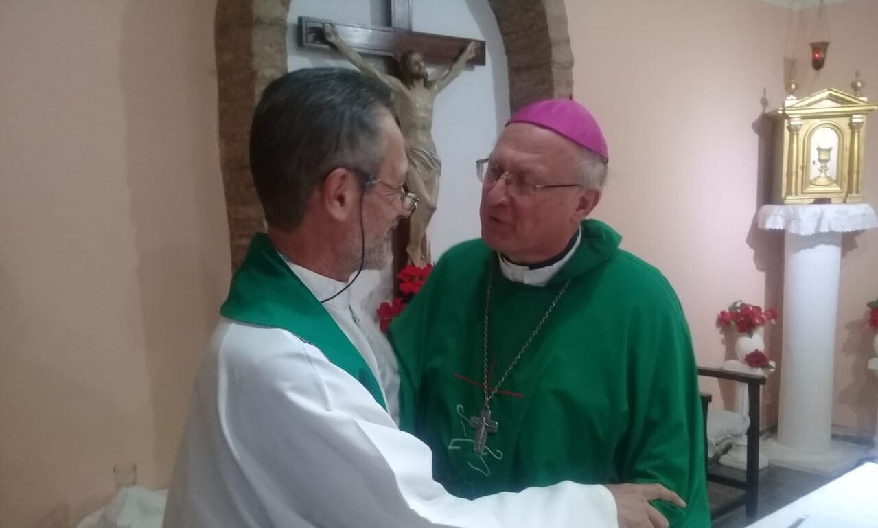 López Márquez y el obispo Luis Urbanc.