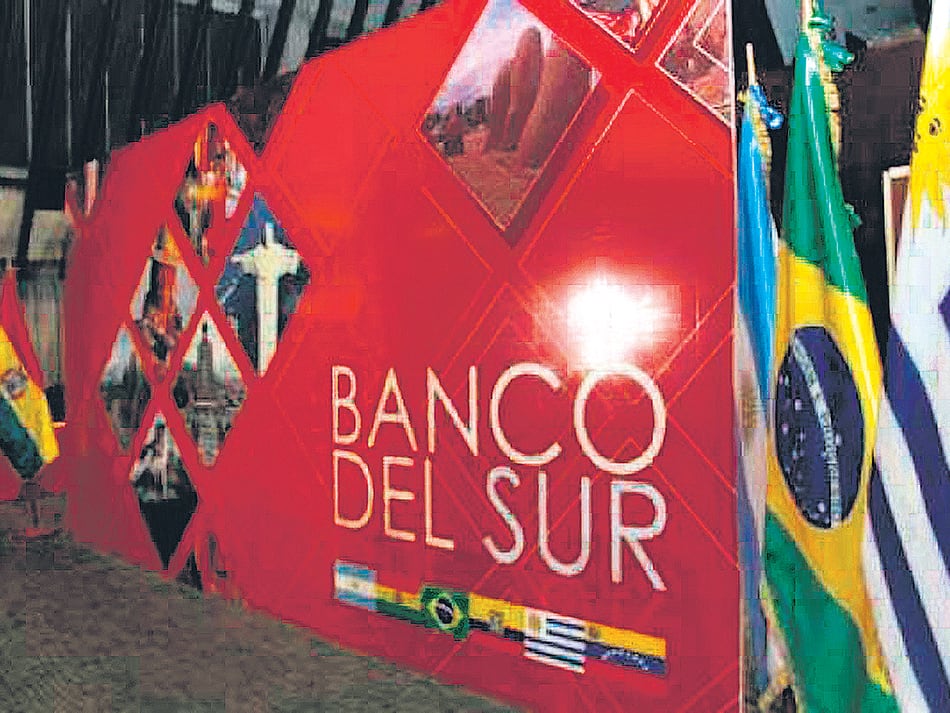 Pedro Bonomo, presidente del Banco del Sur: “Latinoamérica desaprovecha un billón de dólares que tiene afuera”.