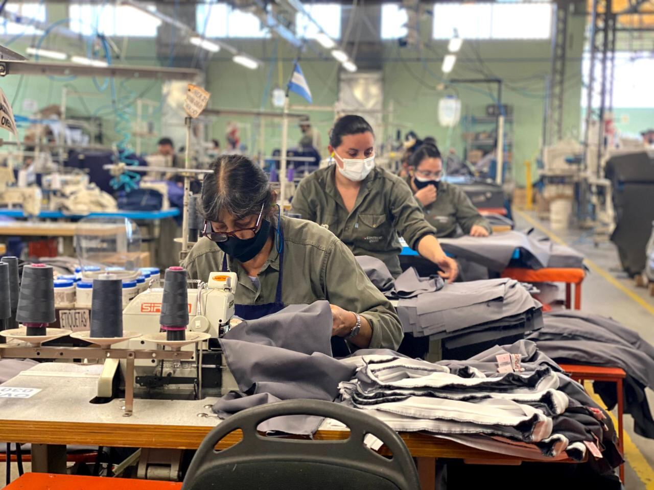 CONFECAT, empresa textil.