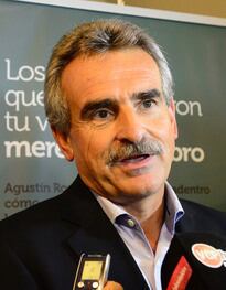 Rossi cierra mañana un acto en La Toma.