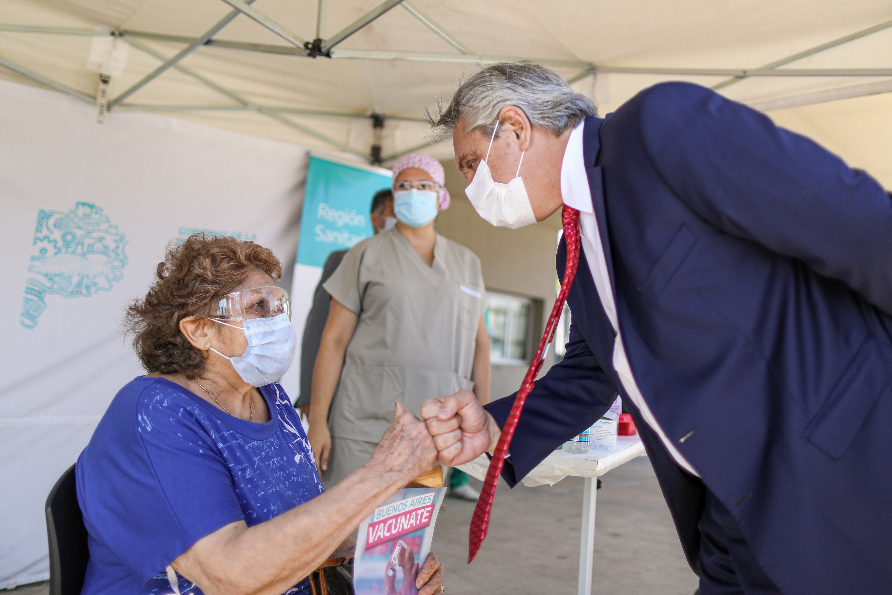 Alberto Fernández apuesta a la ley pero ya prepara el DNU.