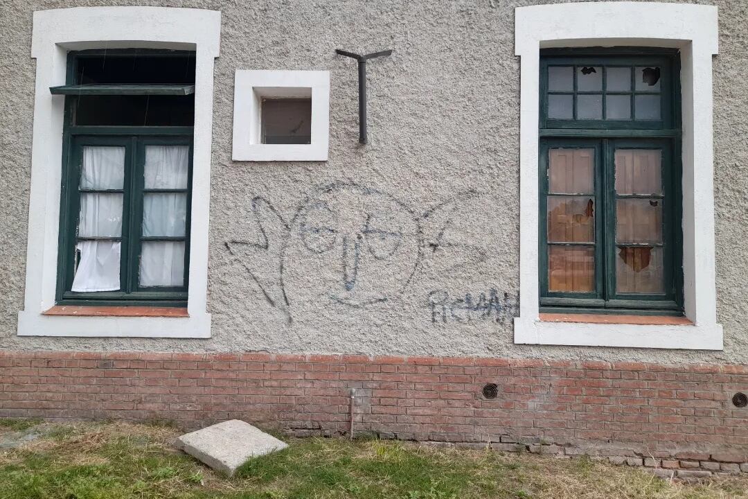 La Dirección de Género fue vandalizada durante la noche del balotaje.