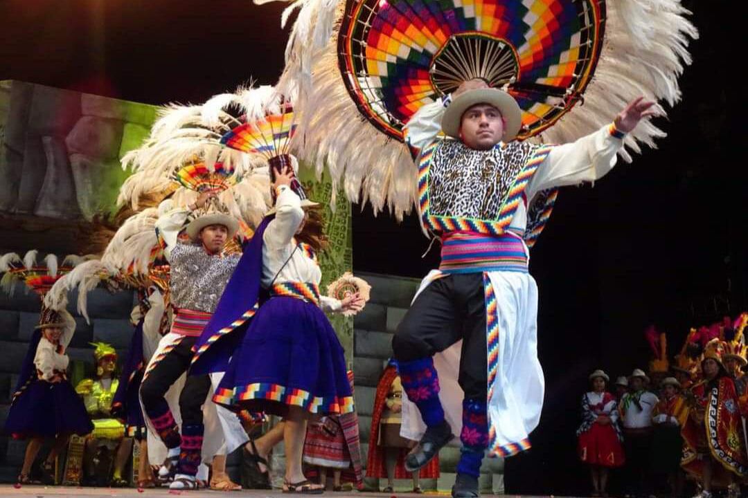 Desde Paraguay llega el Ballet América Morena, danzas andinas.