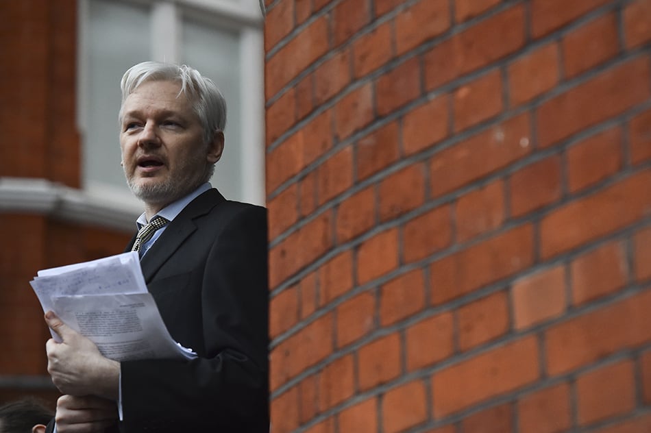 Assange contó que Temer “pasó cuestiones de inteligencia política” de Brasil a EE.UU.