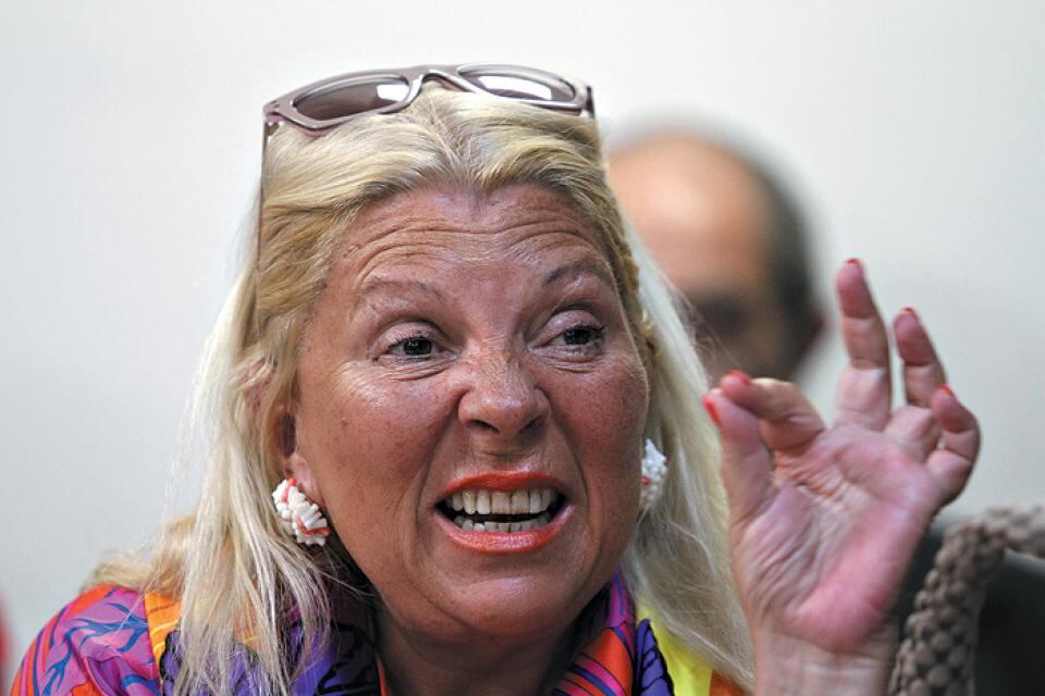 Elisa Carrió ataca de nuevo.